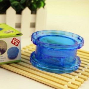 厨房用品 C327盒装捻蒜盒大号 旋转式捻蒜器大号介绍